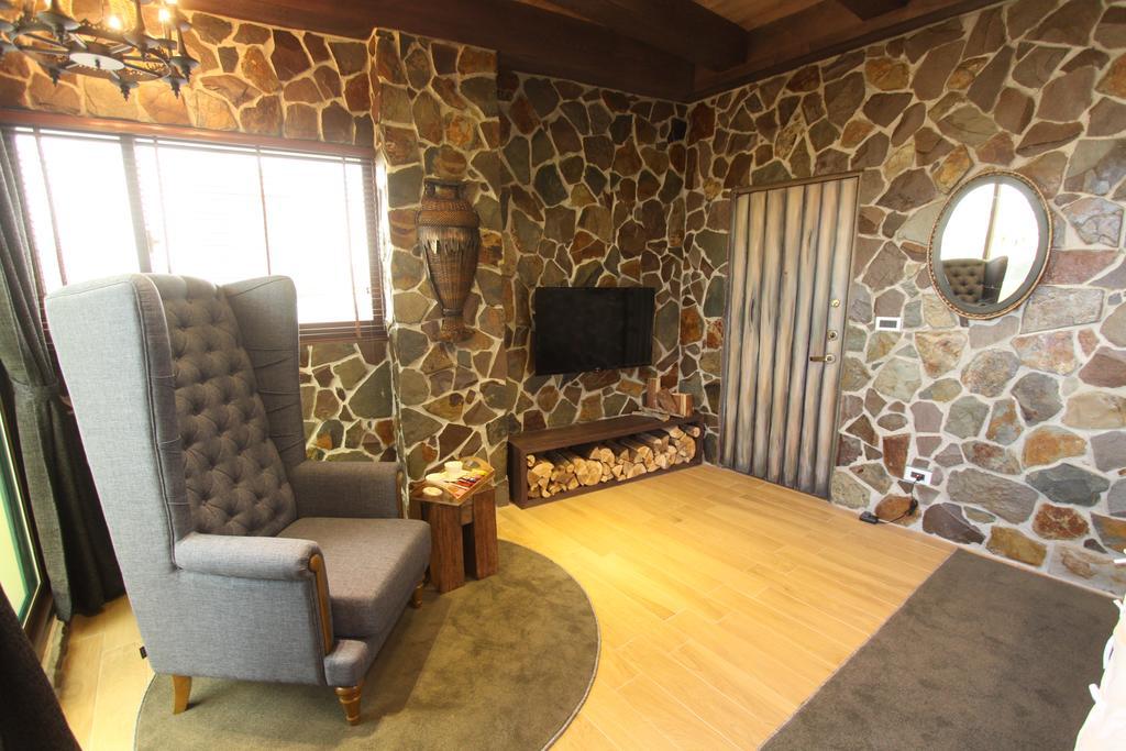 皇裔民宿 - 歐式小屋 Hualien City Luaran gambar